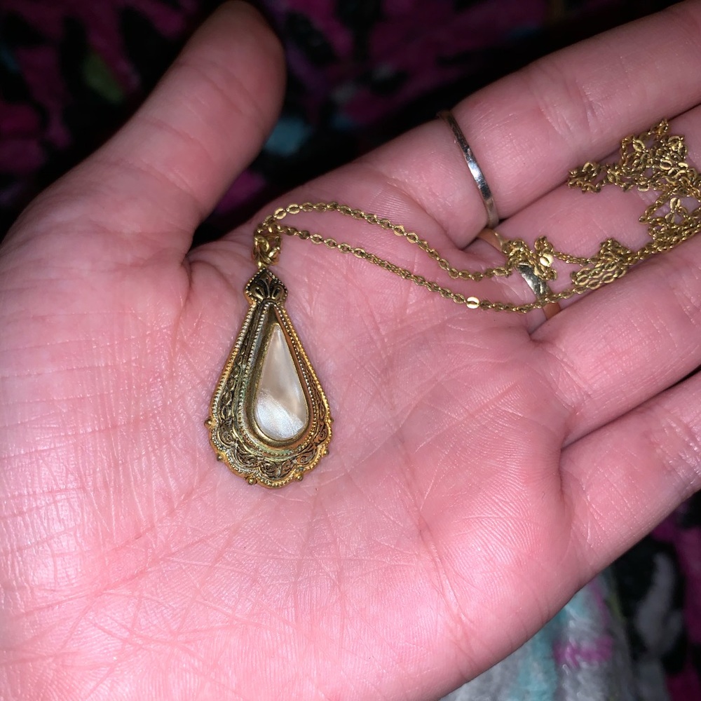 Cute vintage necklace